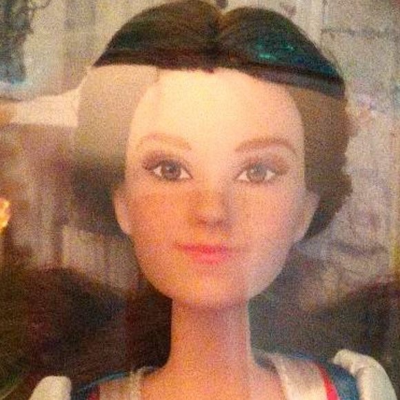 Disney Beauty & The Beast Live-Action Belle Doll Peasant Dress Attire NIB - Picture 3 of 4